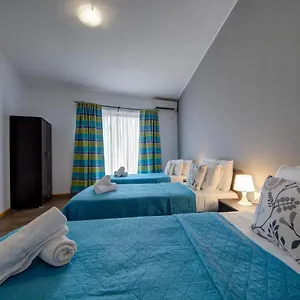 Fleur Court - 4 Bedroom Side Seaviews And Penthouse By Shortletsmalta Apartament