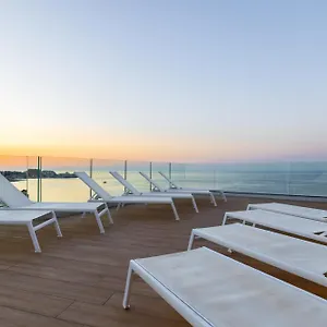 The Diplomat (adults Only) Μάλτα